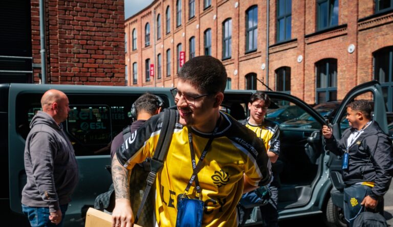 Legacy knocked PARIVISION out of IEM Cologne Major 2026 Stage 3